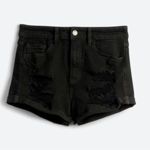 Size 28 black denim shorts Studio Blue